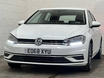 Used Volkswagen Golf 2018 for sale - 75858403: Photo