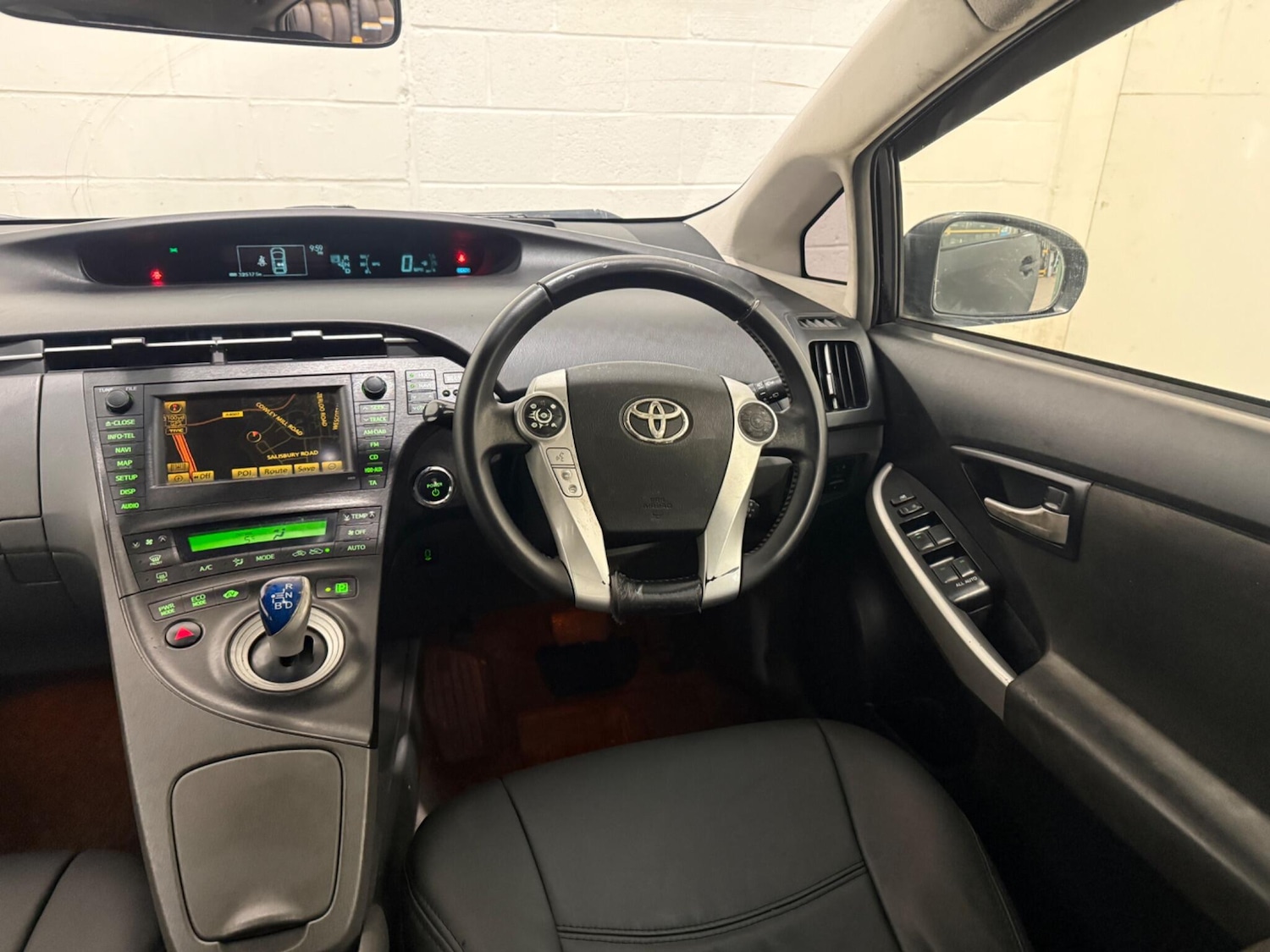 Used Toyota Prius 2010 for sale - 77598260: Photo 15