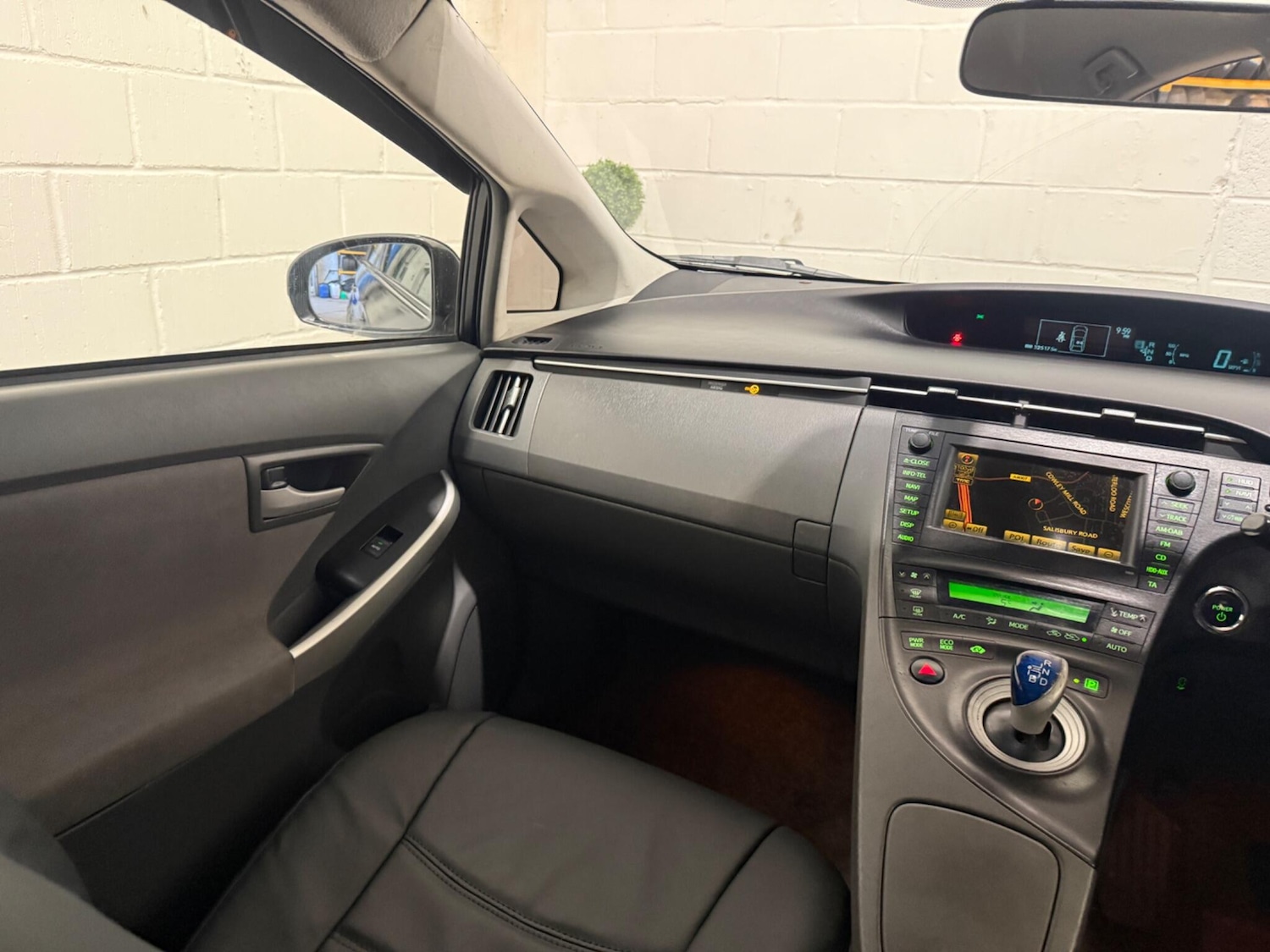 Used Toyota Prius 2010 for sale - 77598260: Photo 17