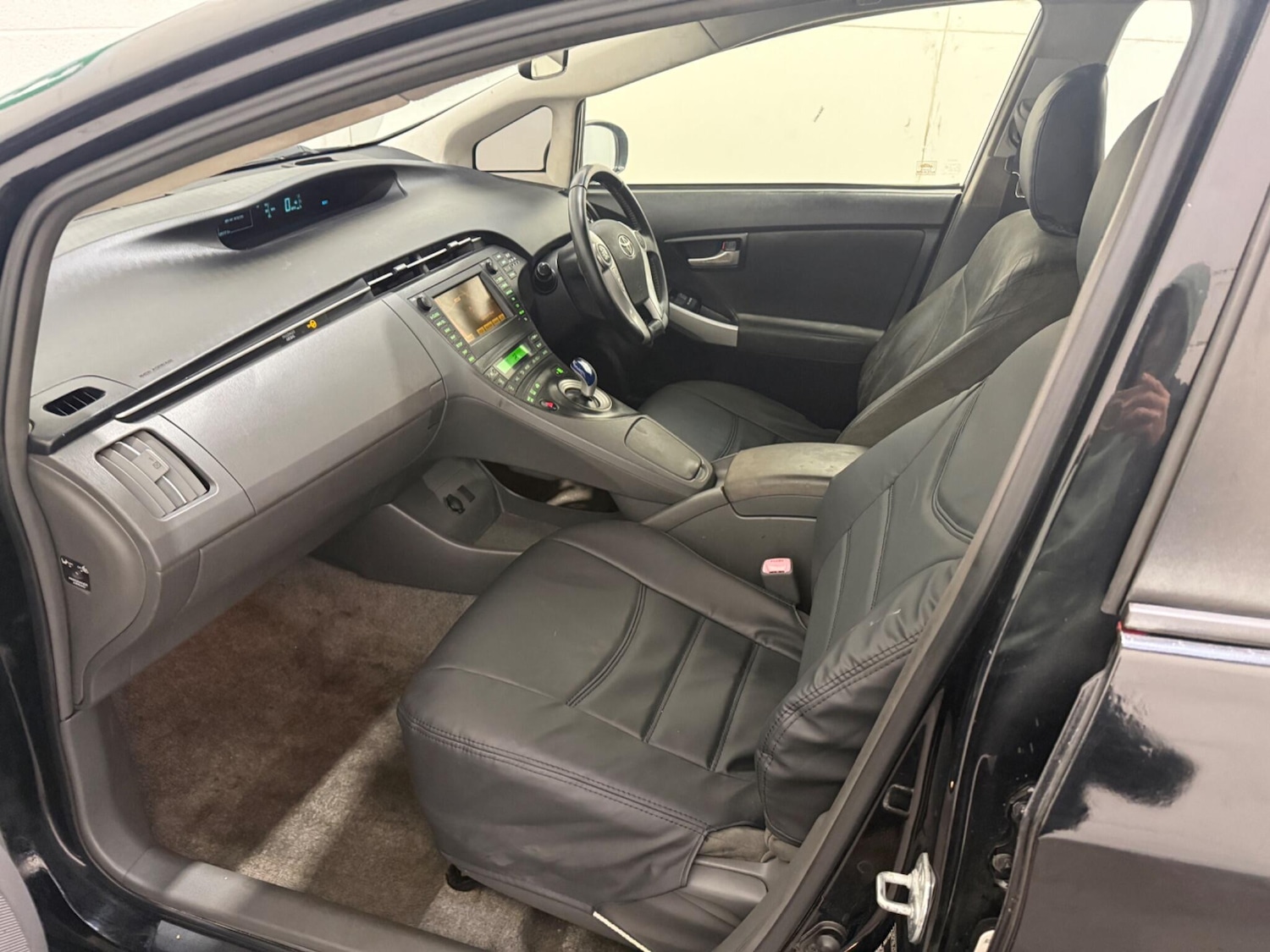 Used Toyota Prius 2010 for sale - 77598260: Photo 34