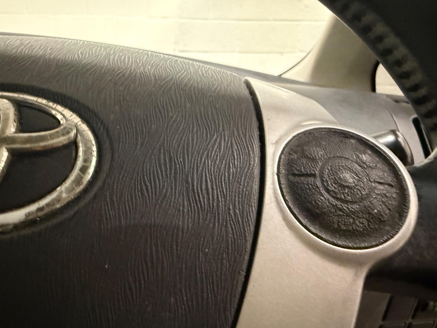 Used Toyota Prius 2010 for sale - 77598260: Photo 44