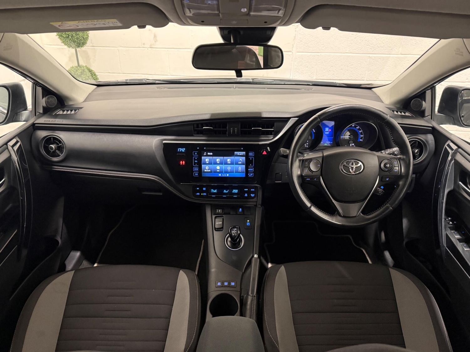 Used Toyota Auris 2018 for sale - 77525175: Photo 15