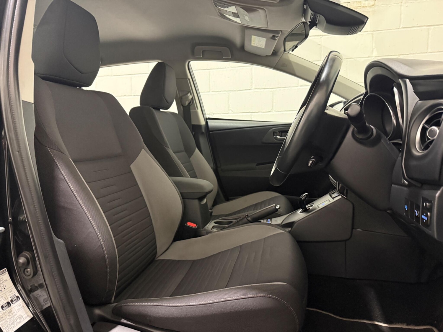 Used Toyota Auris 2018 for sale - 77525175: Photo 20