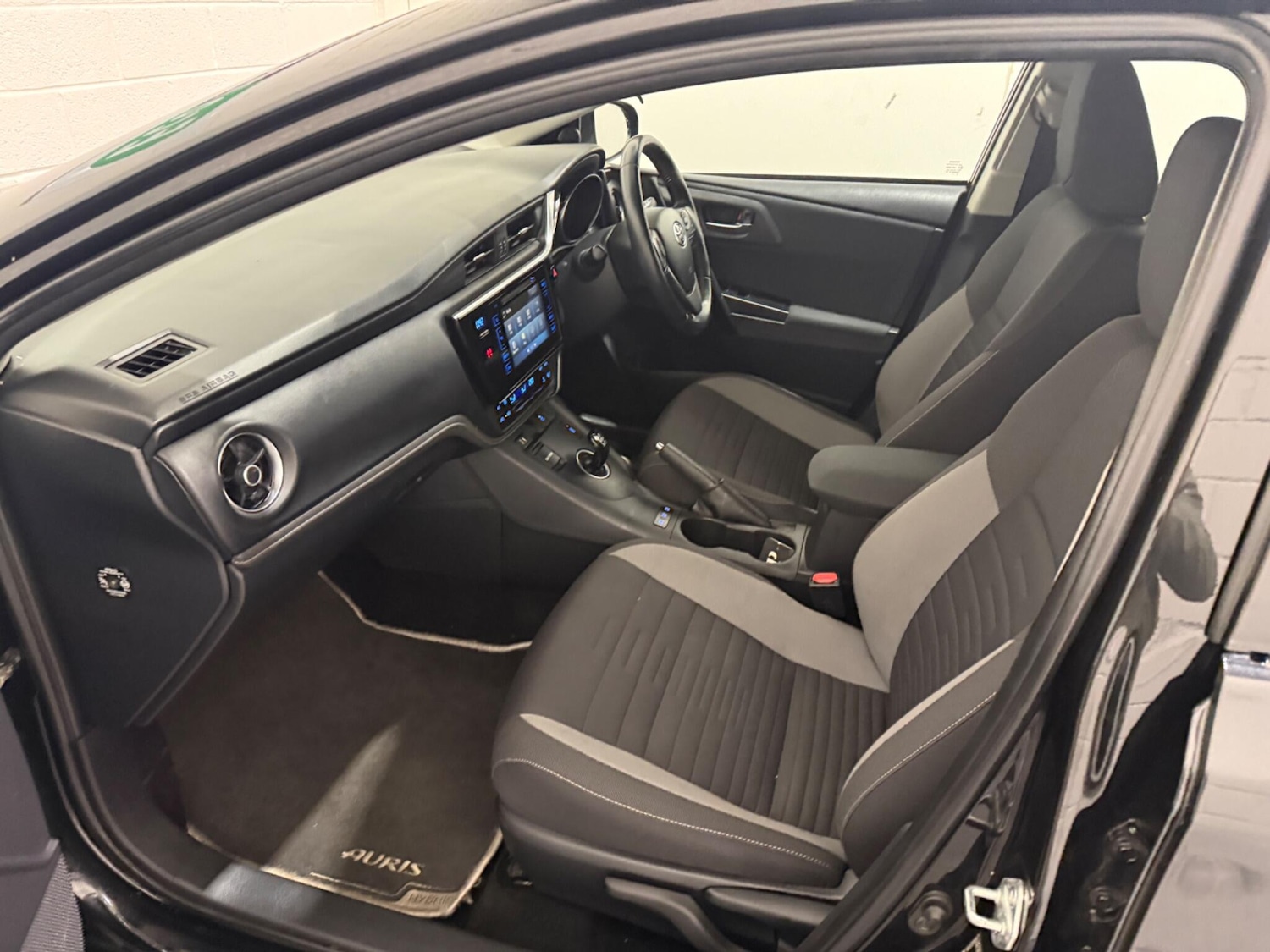 Used Toyota Auris 2018 for sale - 77525175: Photo 39