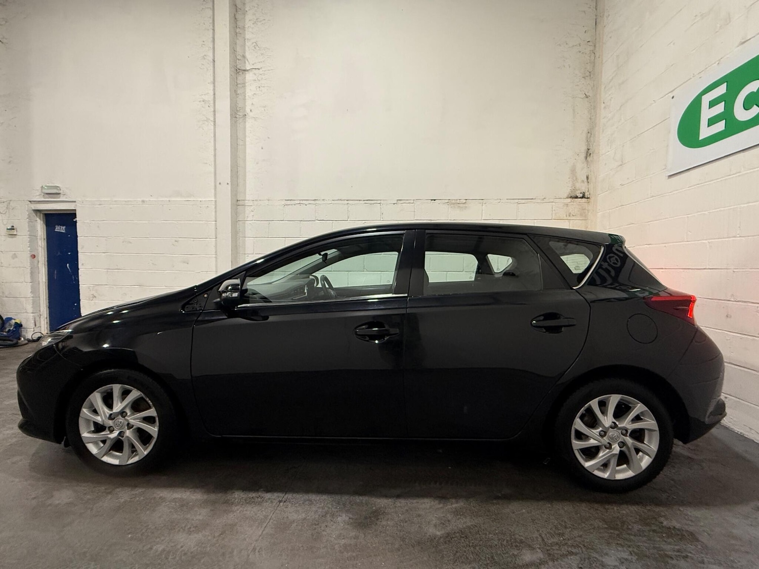 Used Toyota Auris 2018 for sale - 77525175: Photo 9