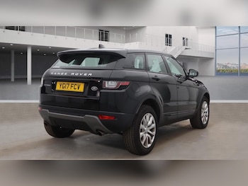 Used Land Rover Range Rover Evoque 2017 for sale - 75926684: Photo