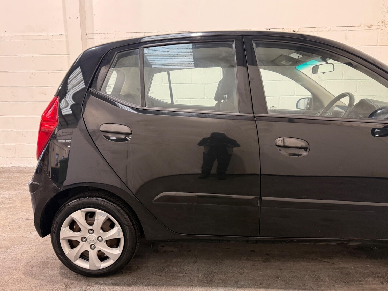 Used Hyundai i10 2013 for sale - 77799185: Photo 10