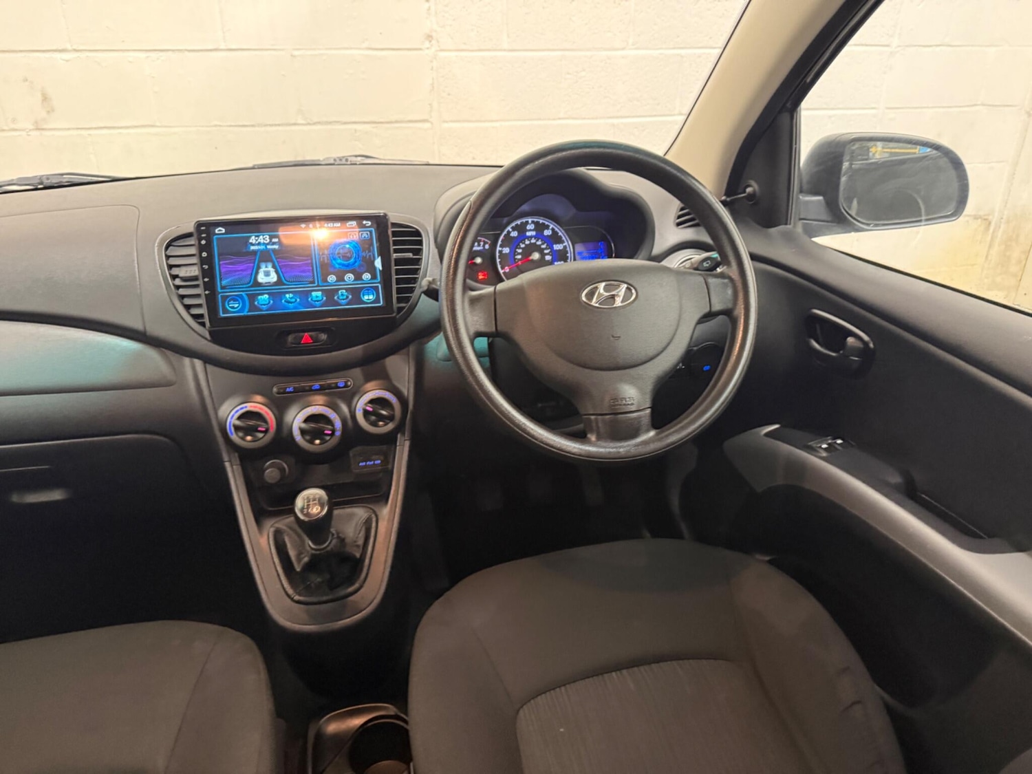 Used Hyundai i10 2013 for sale - 77799185: Photo 19