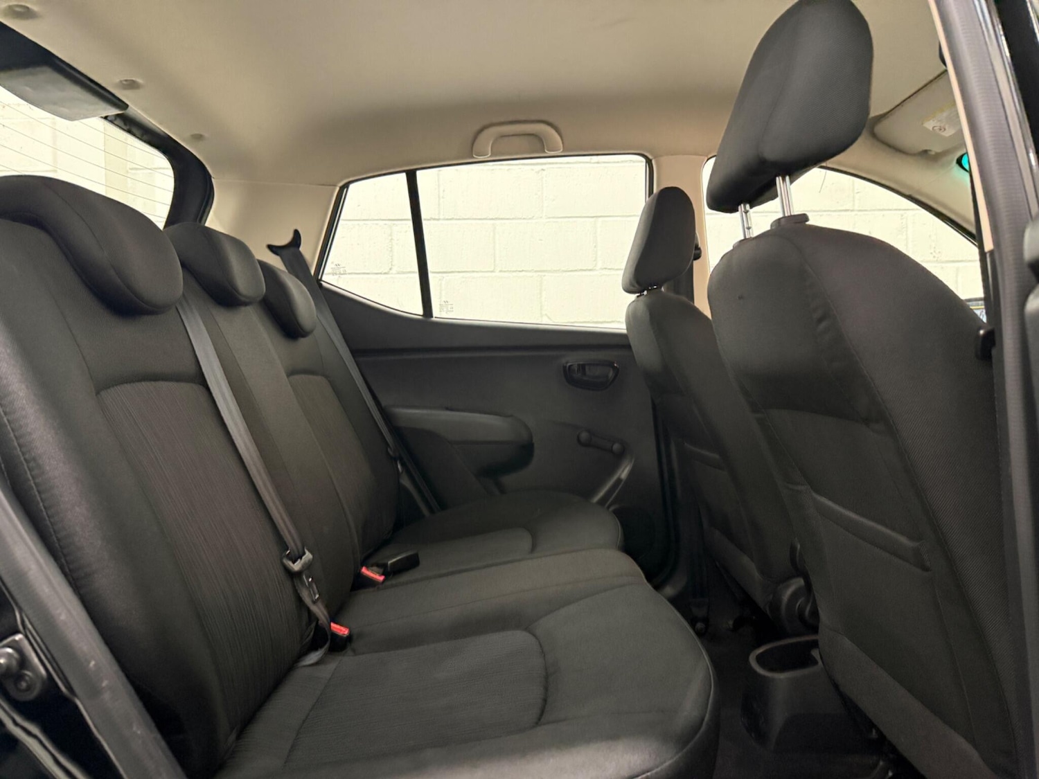 Used Hyundai i10 2013 for sale - 77799185: Photo 22