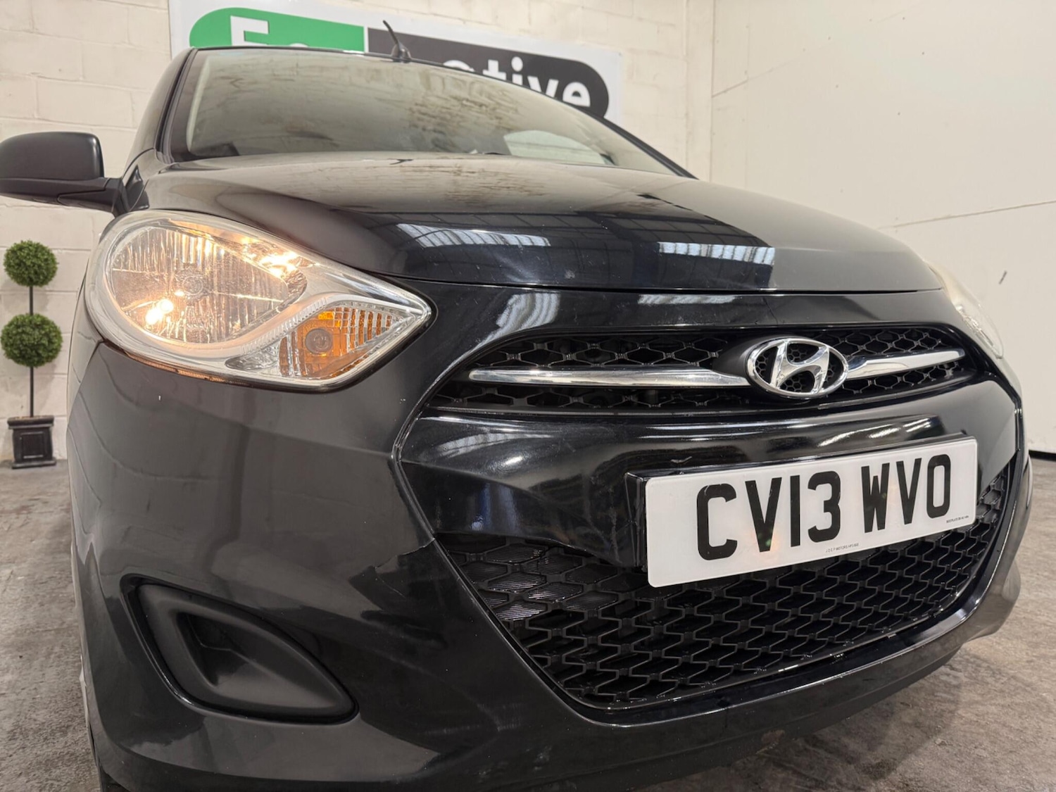 Used Hyundai i10 2013 for sale - 77799185: Photo 42