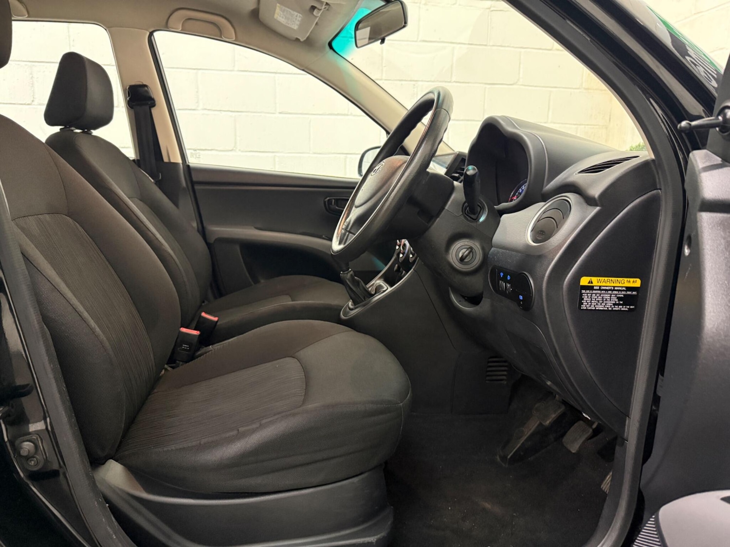 Used Hyundai i10 2013 for sale - 77799185: Photo 44