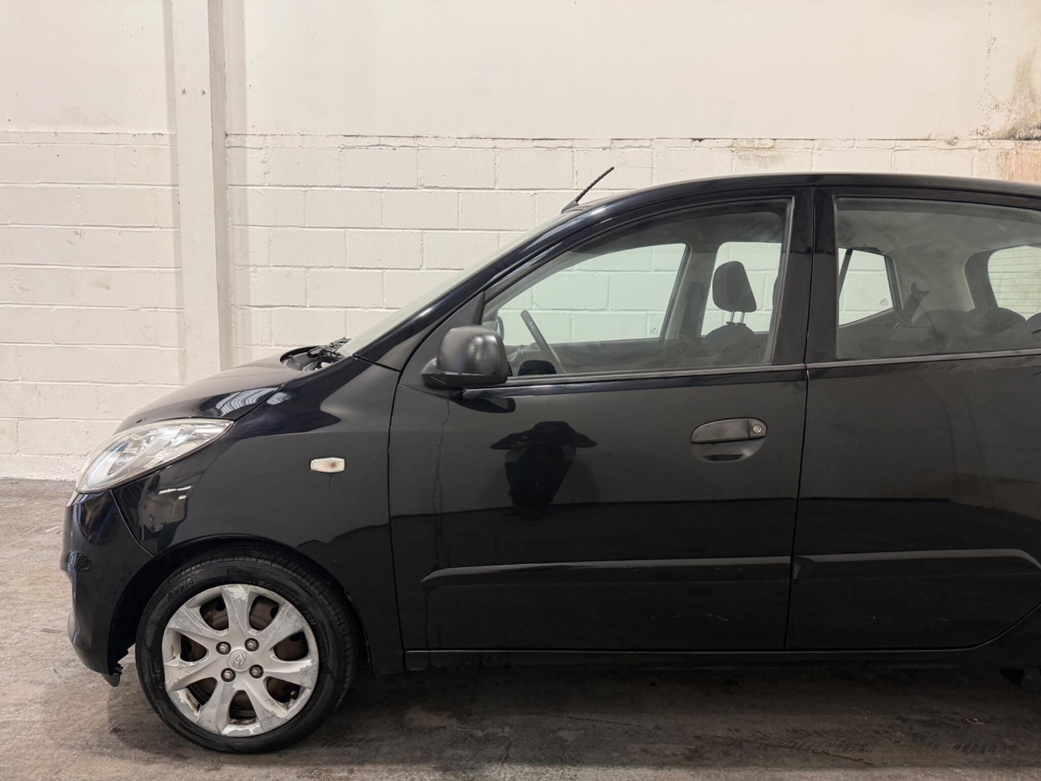 Used Hyundai i10 2013 for sale - 77799185: Photo 9