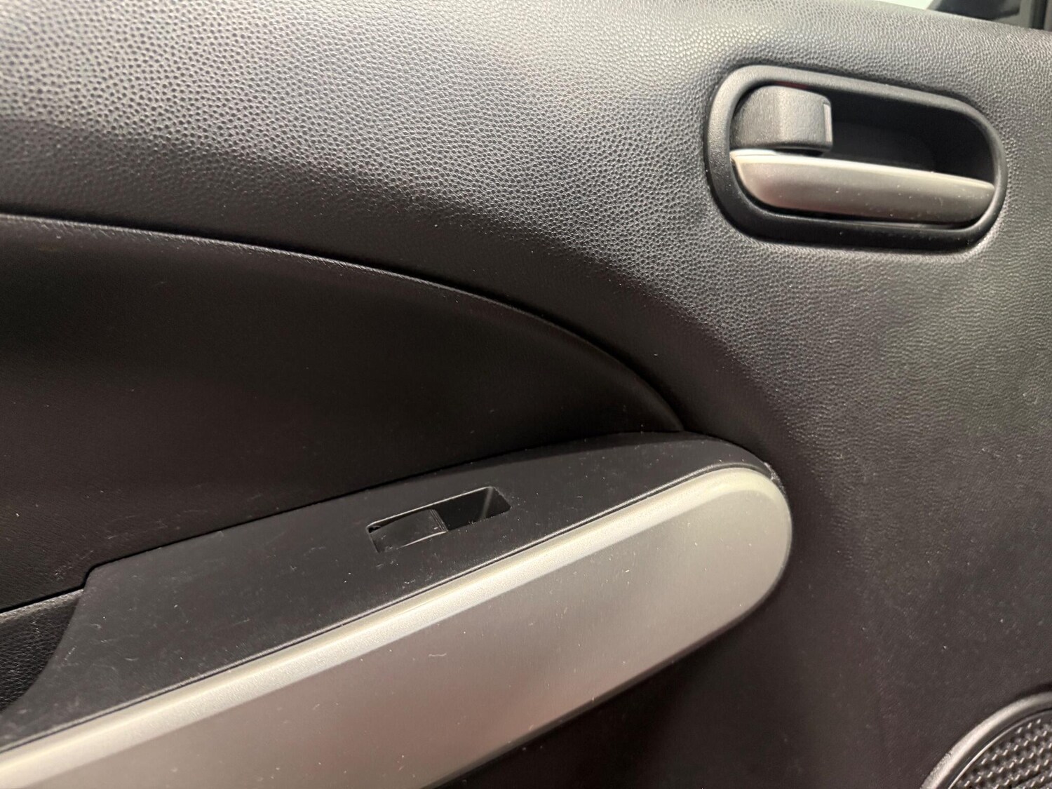 Used Mazda Mazda2 2013 for sale - 76381135: Photo 29