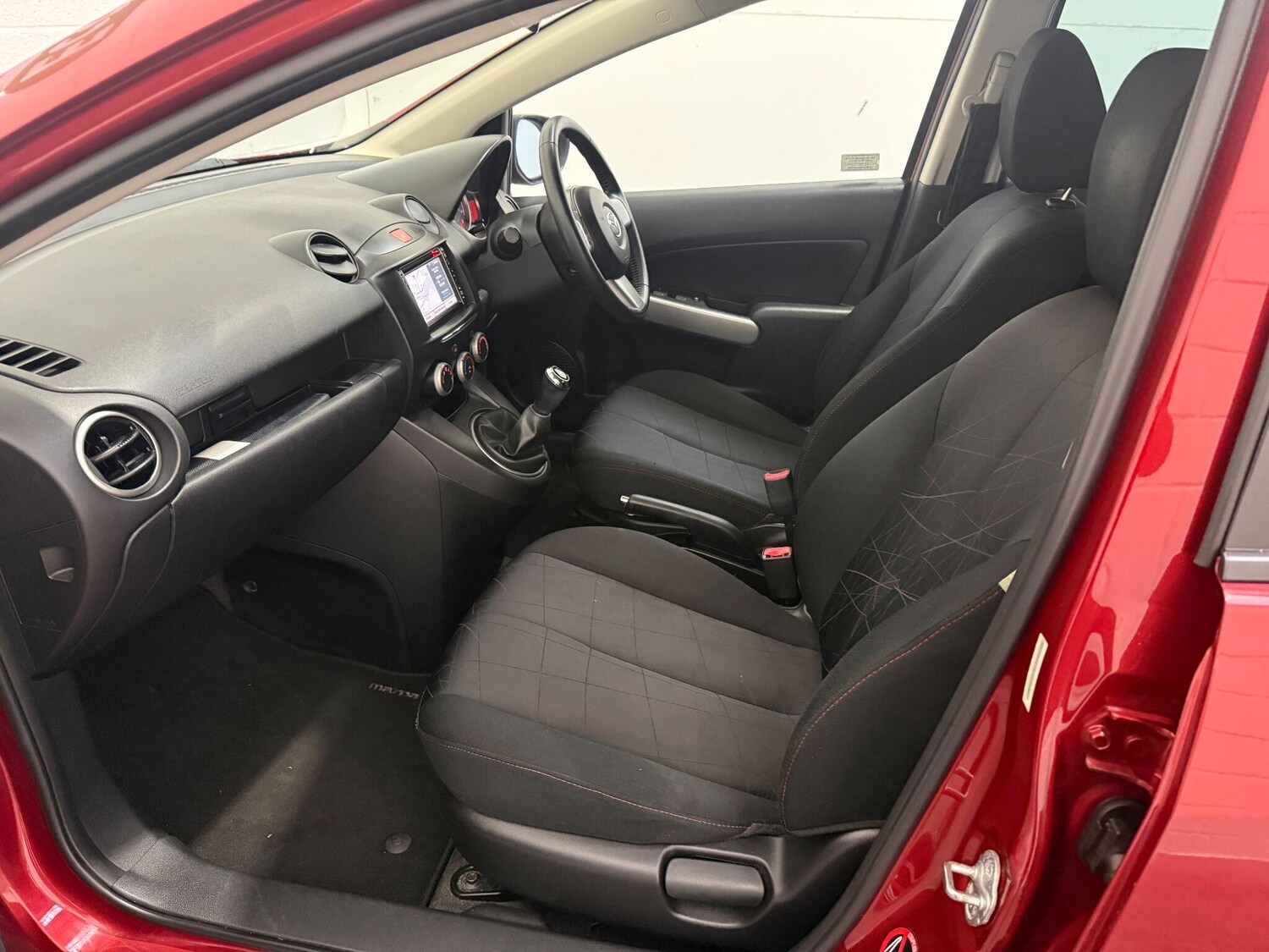 Used Mazda Mazda2 2013 for sale - 76381135: Photo 36