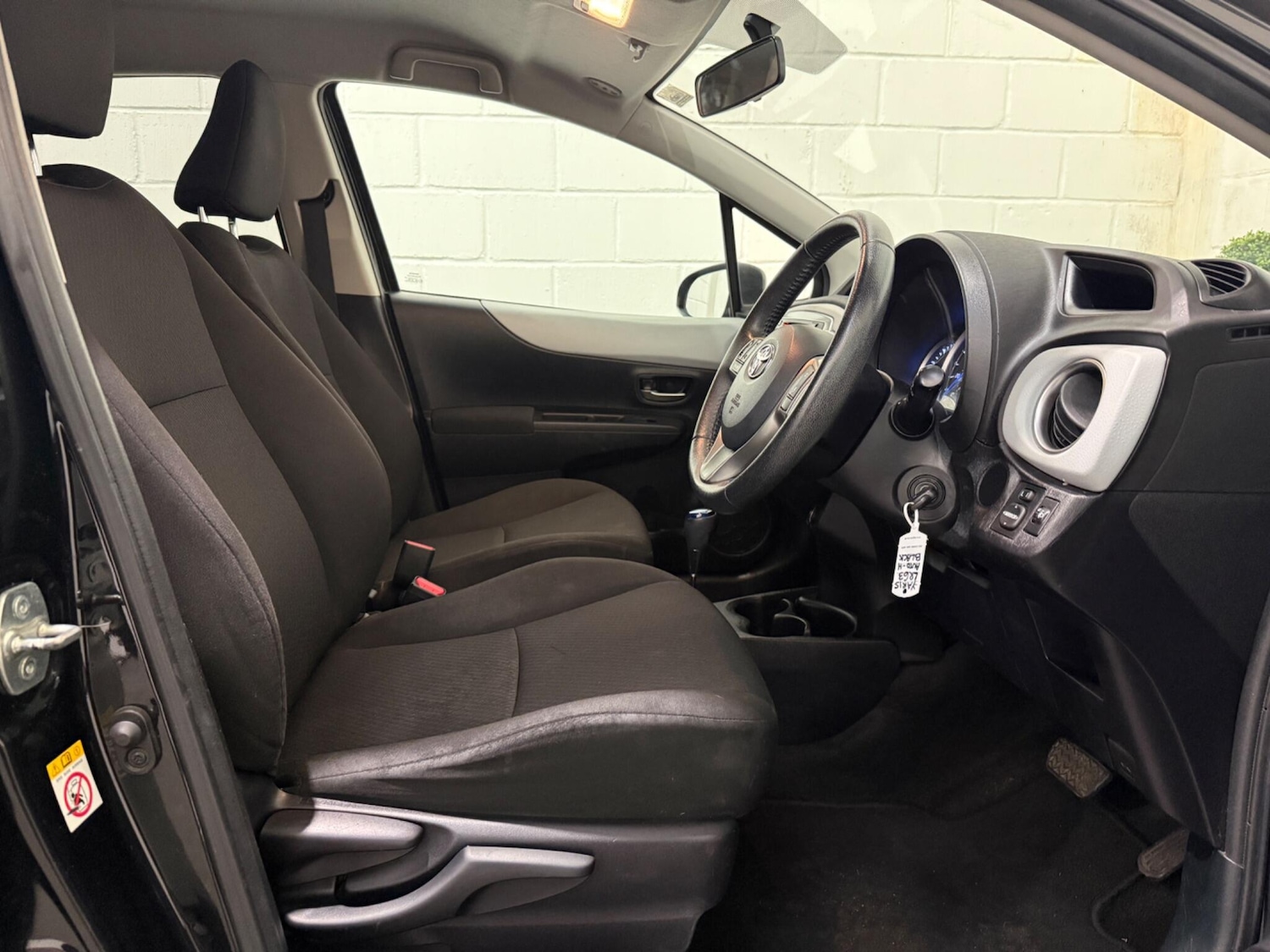 Used Toyota Yaris for sale - 77705444: Photo 20