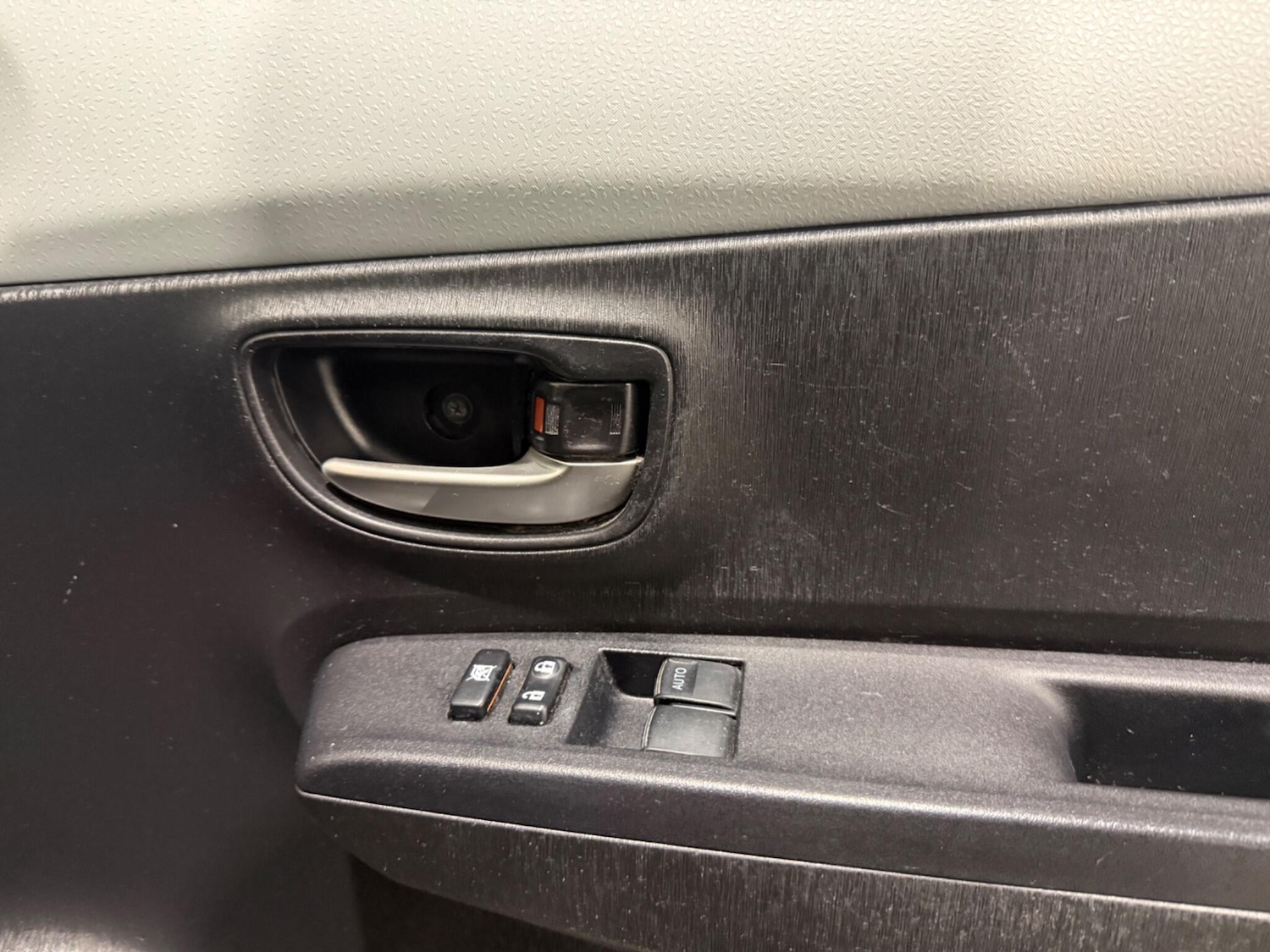 Used Toyota Yaris for sale - 77705444: Photo 29