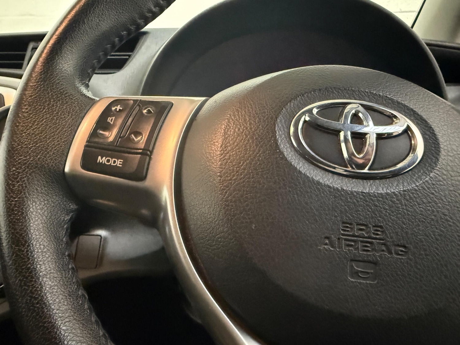 Used Toyota Yaris for sale - 77705444: Photo 33