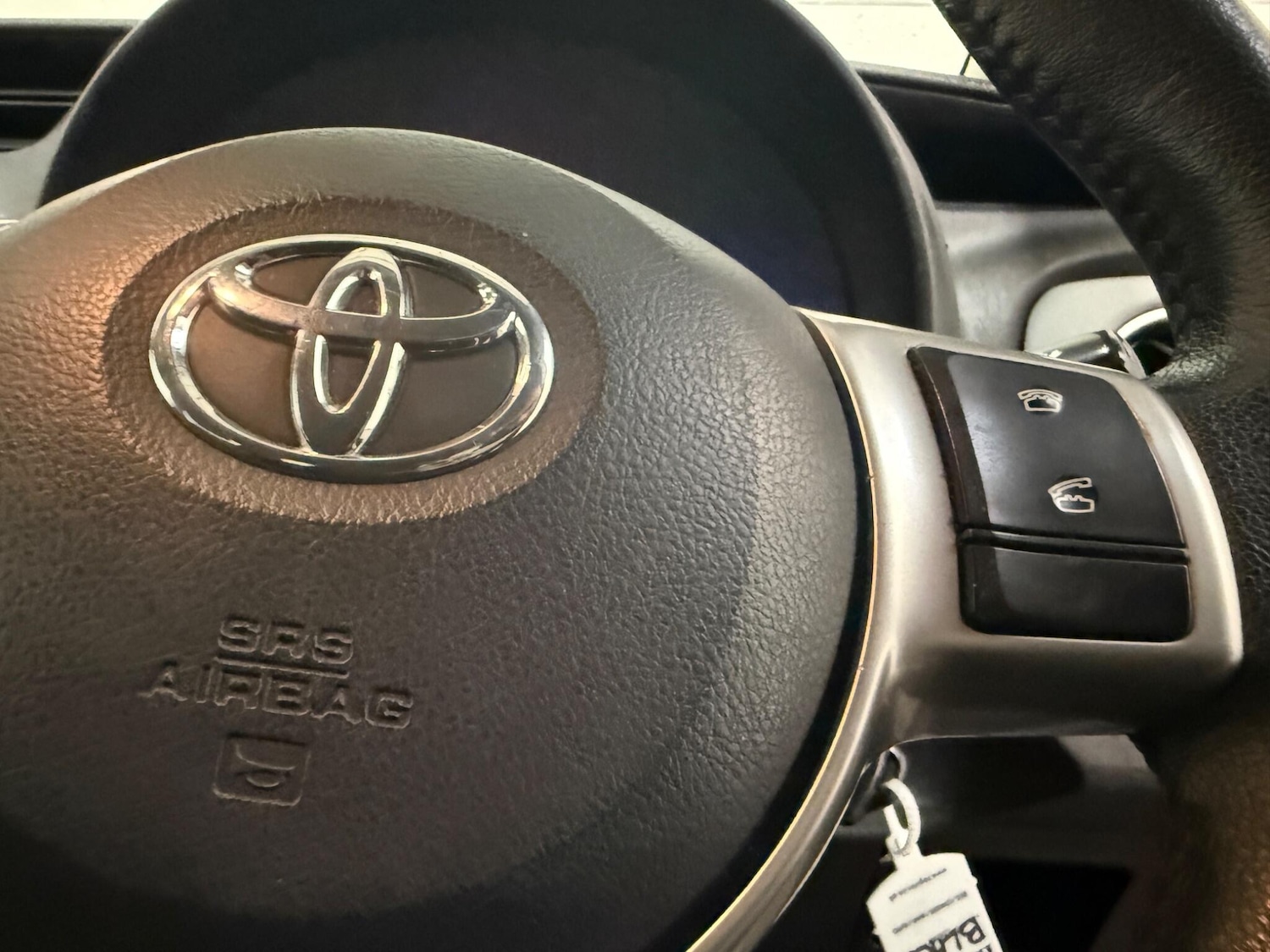 Used Toyota Yaris for sale - 77705444: Photo 34