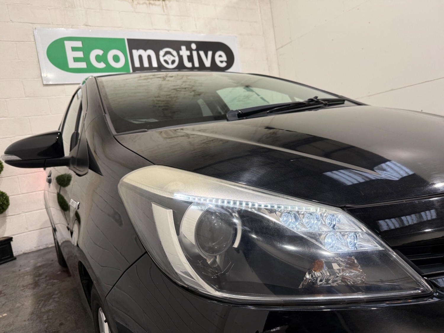 Used Toyota Yaris for sale - 77705444: Photo 42