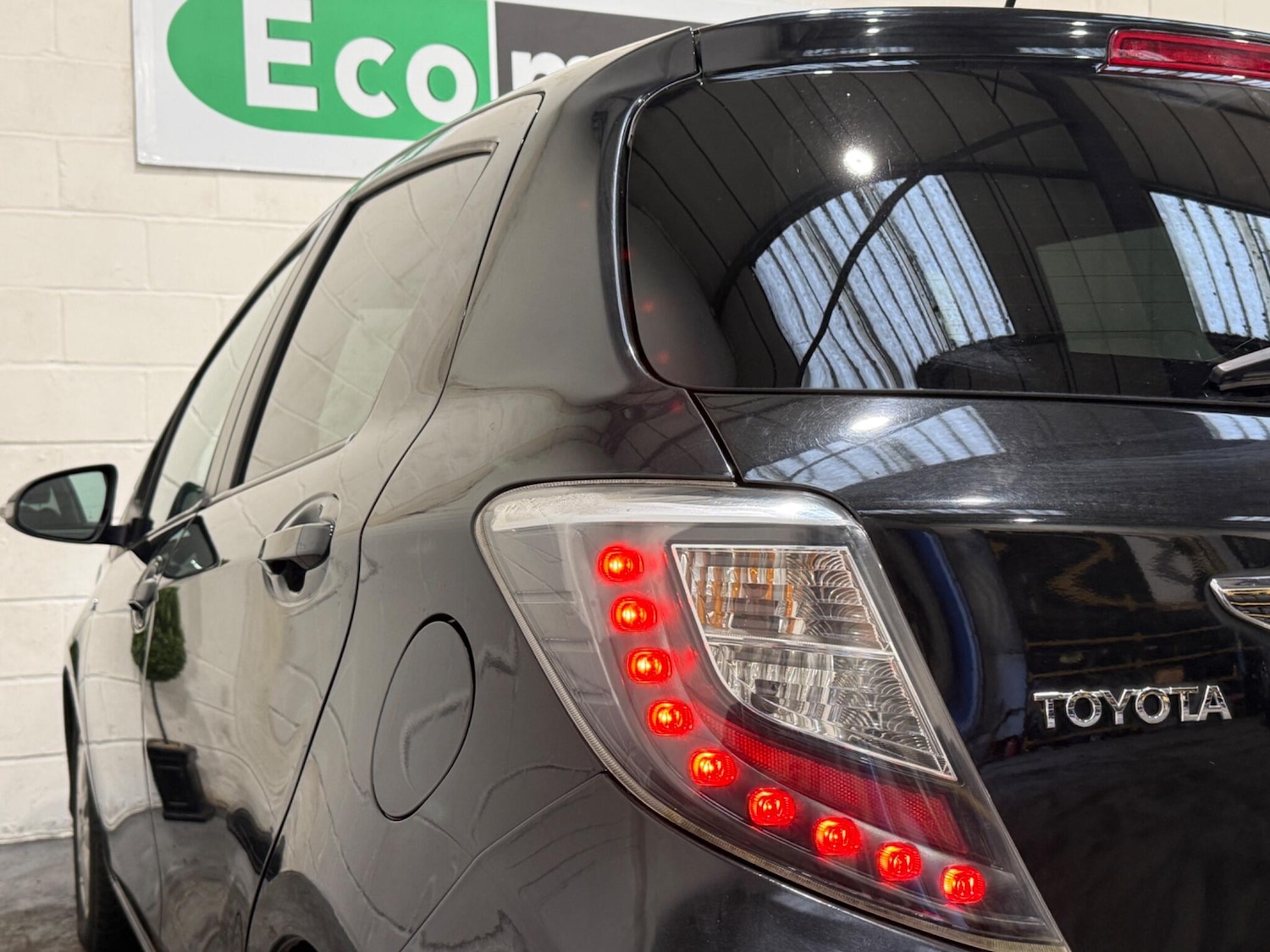 Used Toyota Yaris for sale - 77705444: Photo 44