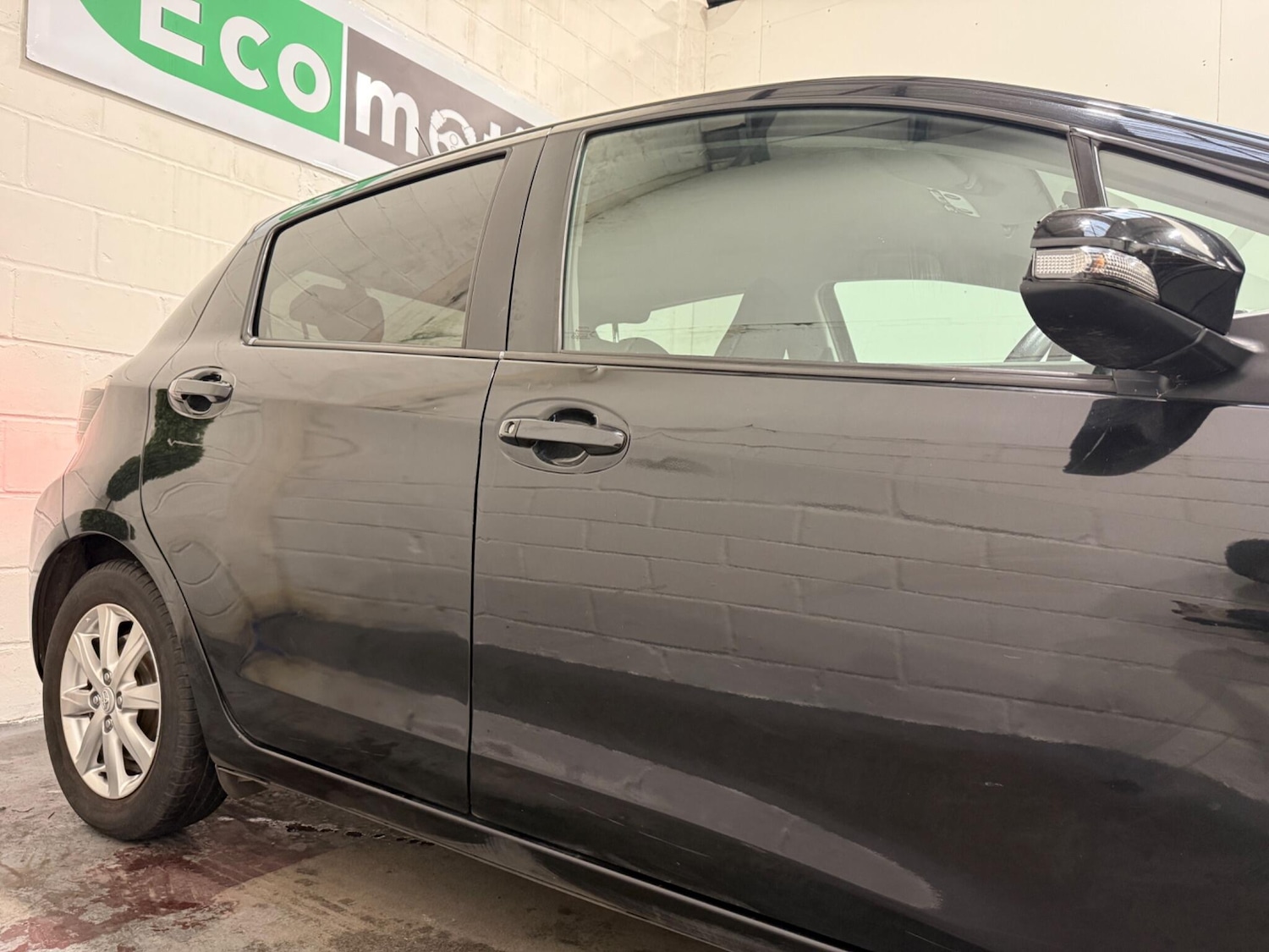 Used Toyota Yaris for sale - 77705444: Photo 5