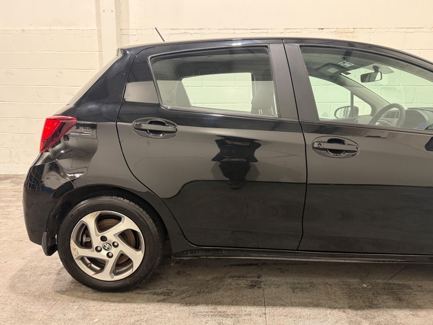 Used Toyota Yaris for sale - 77191163: Photo 12