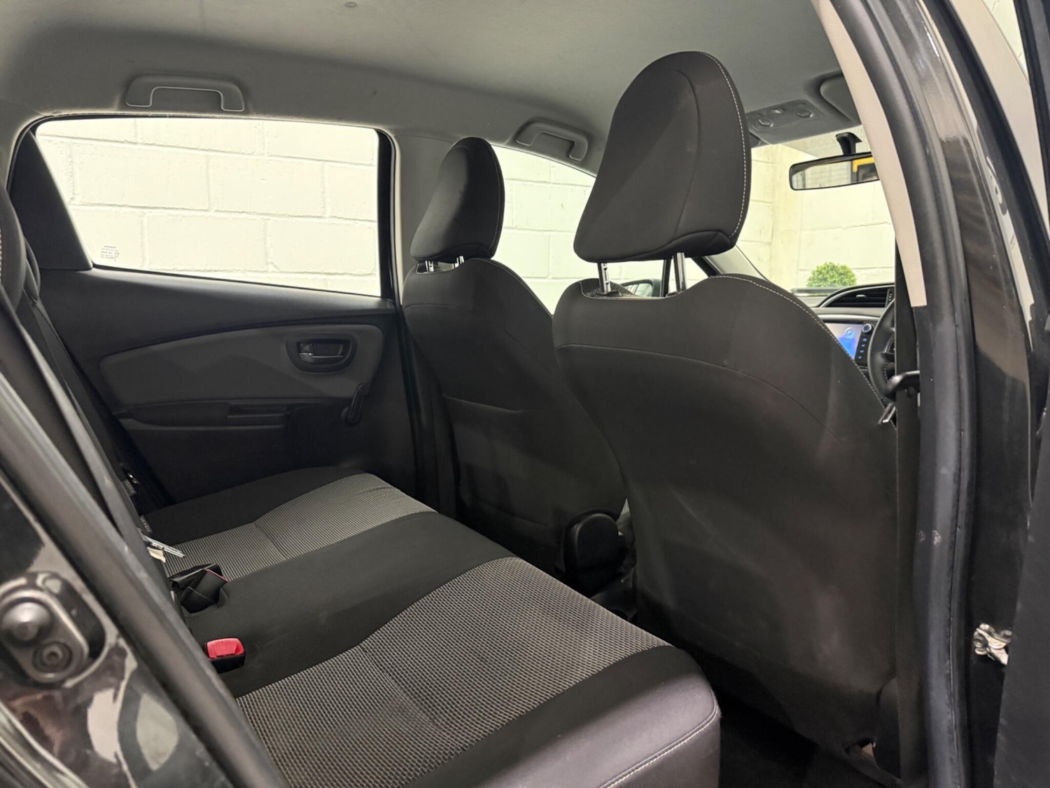 Used Toyota Yaris for sale - 77191163: Photo 23