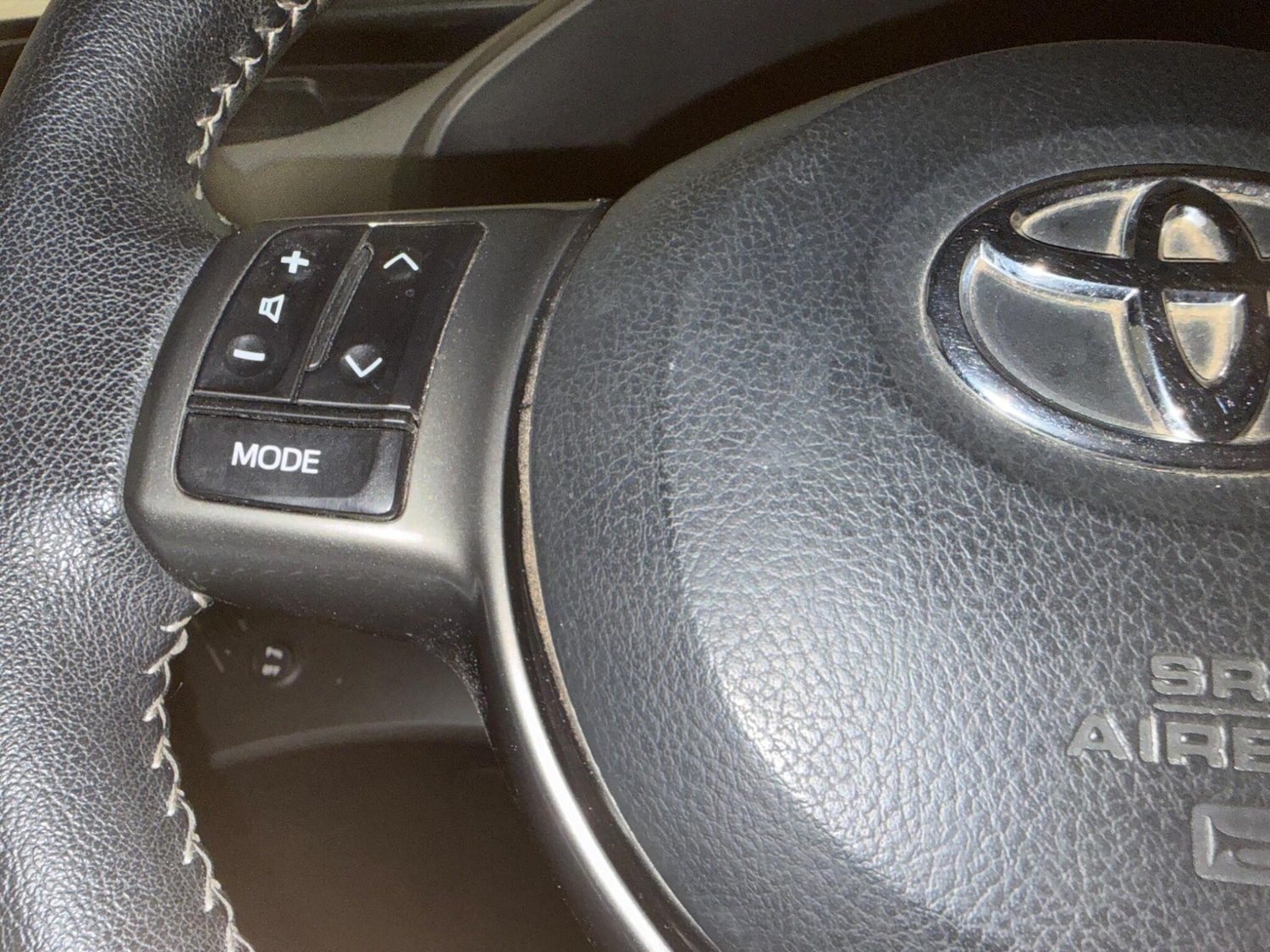 Used Toyota Yaris for sale - 77191163: Photo 30