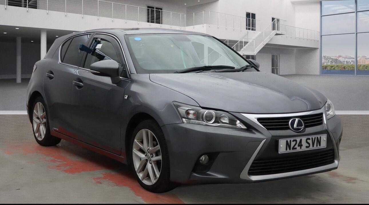Used Lexus CT 2015 for sale - 76538568: Photo 1
