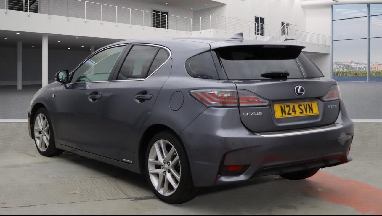 Used Lexus CT 2015 for sale - 76538568: Photo 3