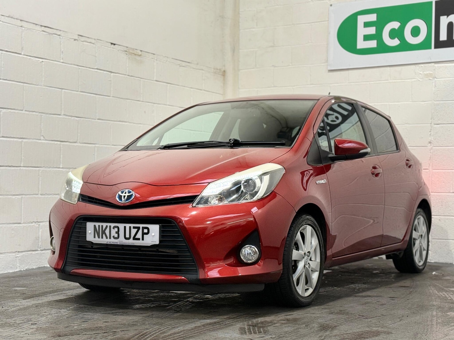Used Toyota Yaris 2013 for sale - 76099028: Photo 2