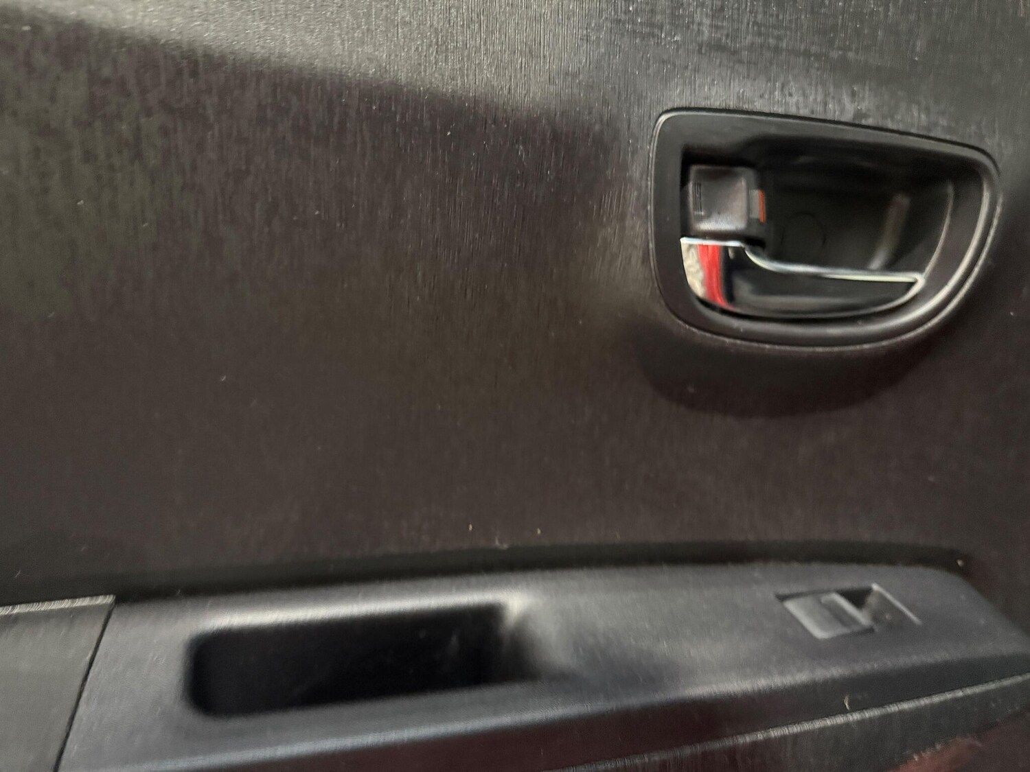 Used Toyota Yaris 2013 for sale - 76099028: Photo 39