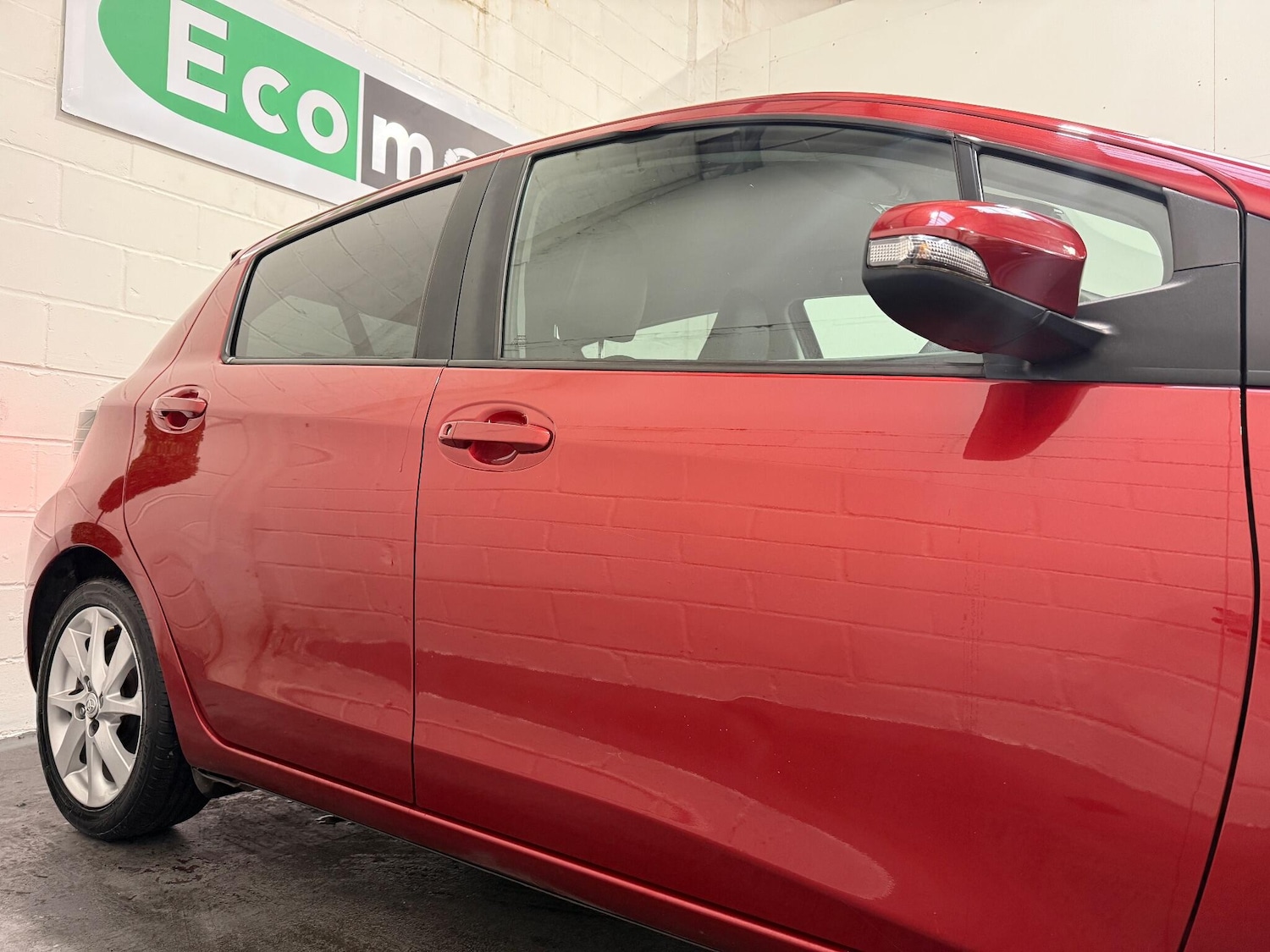 Used Toyota Yaris 2013 for sale - 76099028: Photo 4