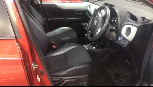 Used Toyota Yaris 2013 for sale - 76099028: Photo 8