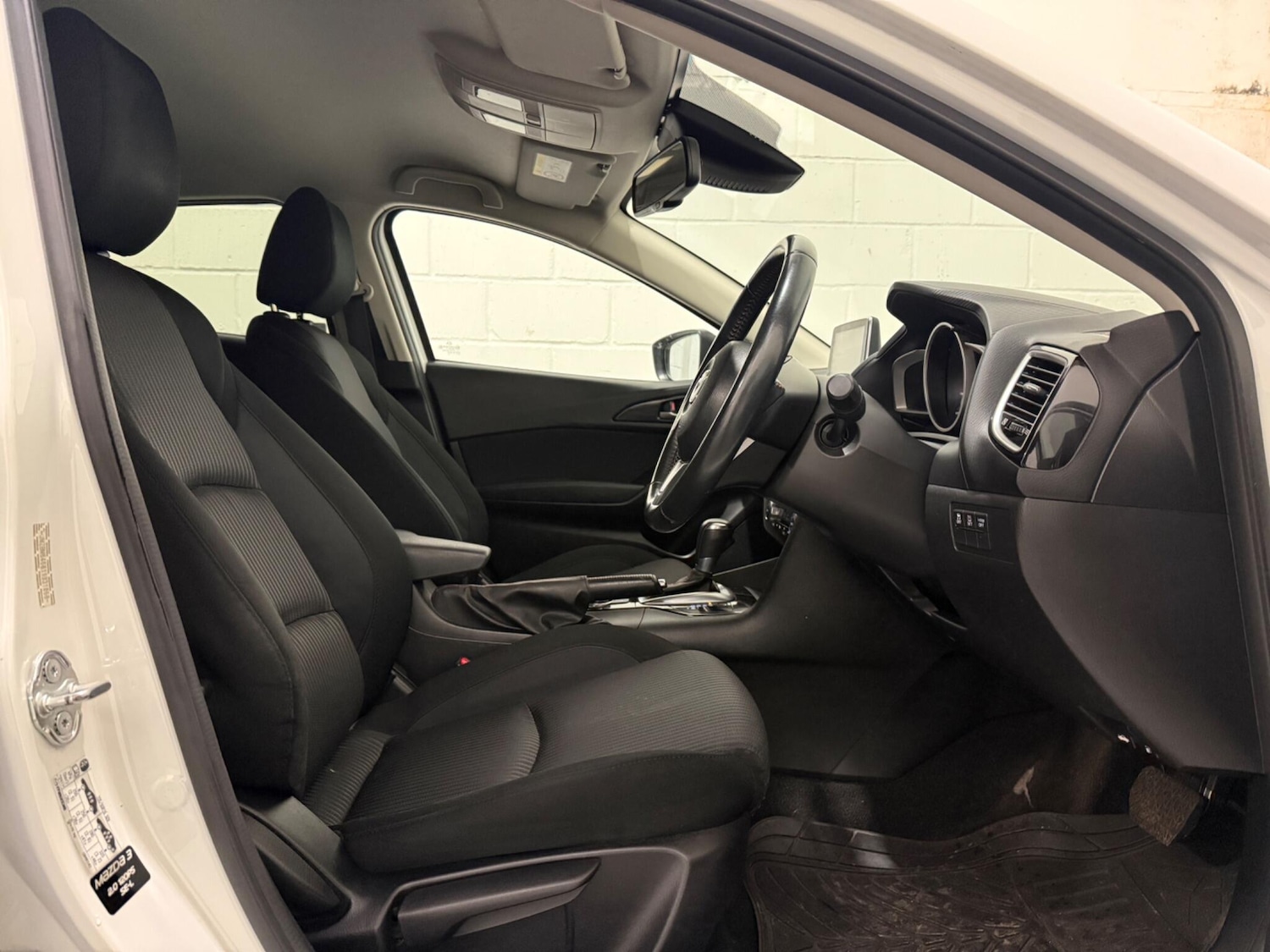 Used Mazda Mazda3 2016 for sale - 76759255: Photo 17