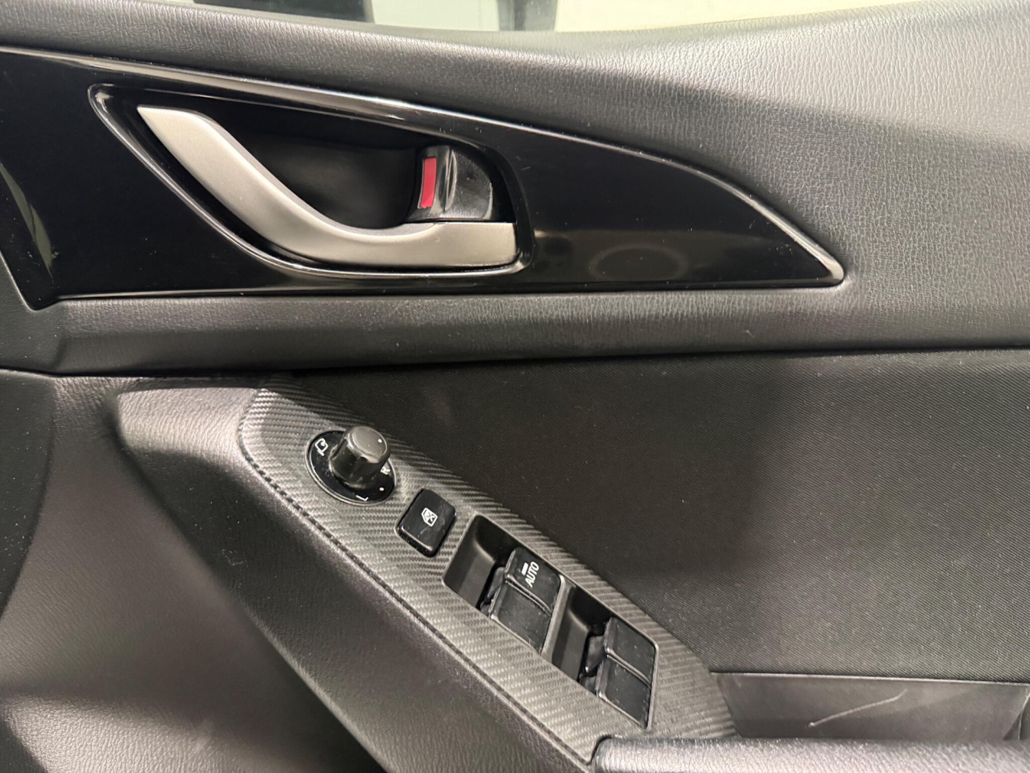 Used Mazda Mazda3 2016 for sale - 76759255: Photo 26