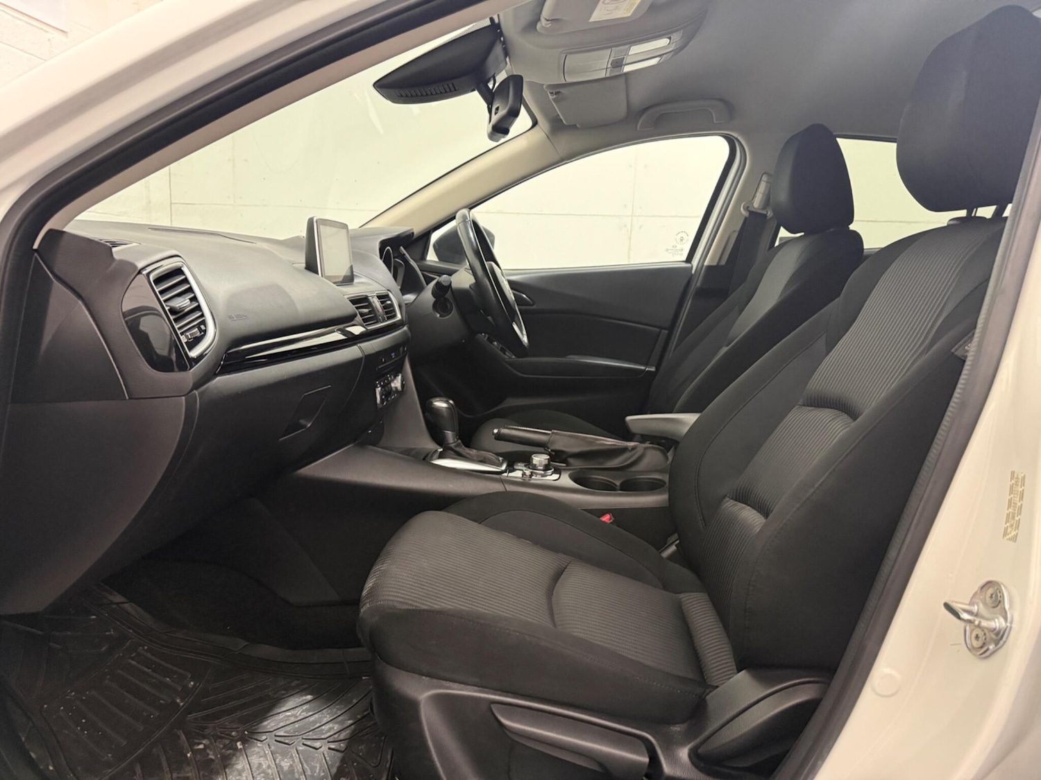 Used Mazda Mazda3 2016 for sale - 76759255: Photo 32