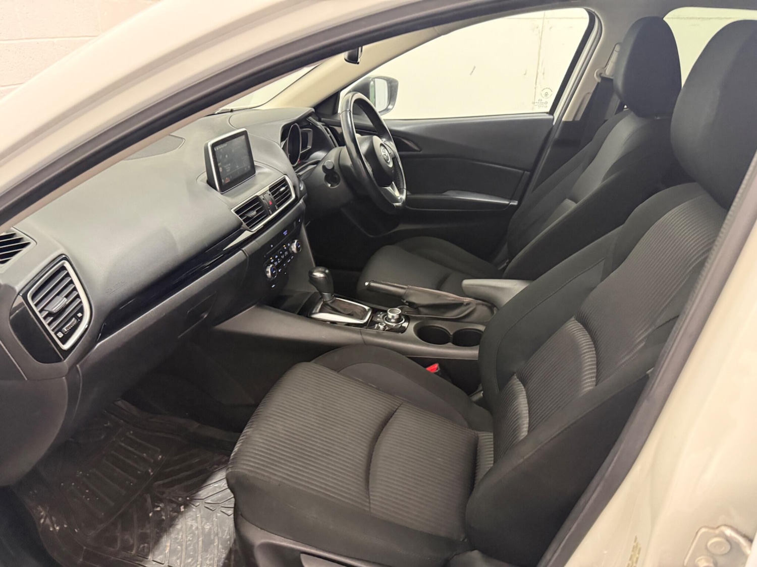 Used Mazda Mazda3 2016 for sale - 76759255: Photo 34