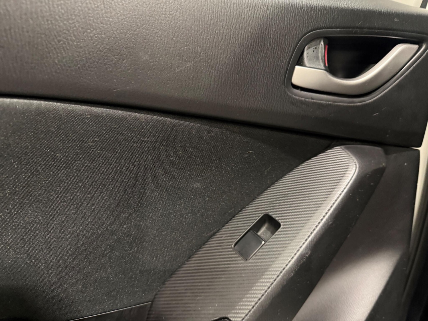 Used Mazda Mazda3 2016 for sale - 76759255: Photo 46