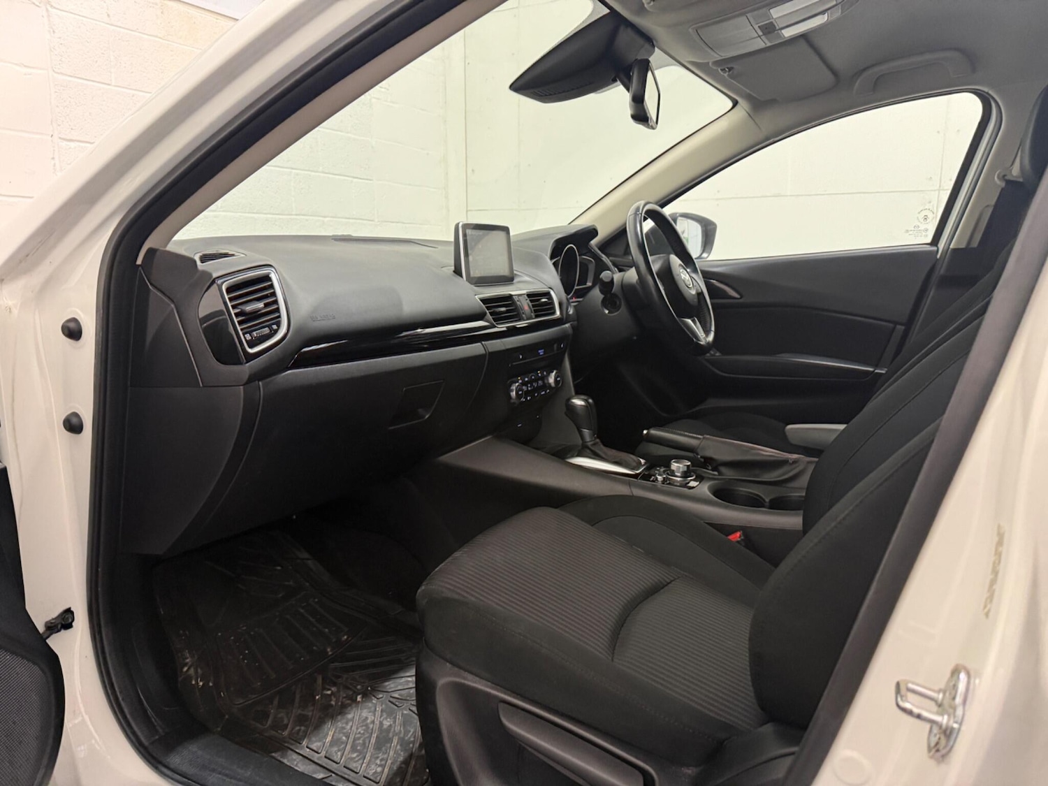 Used Mazda Mazda3 2016 for sale - 76759255: Photo 47