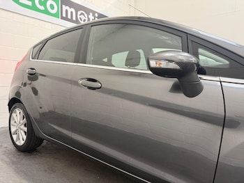 Used Ford Fiesta 2015 for sale - 75949414: Photo