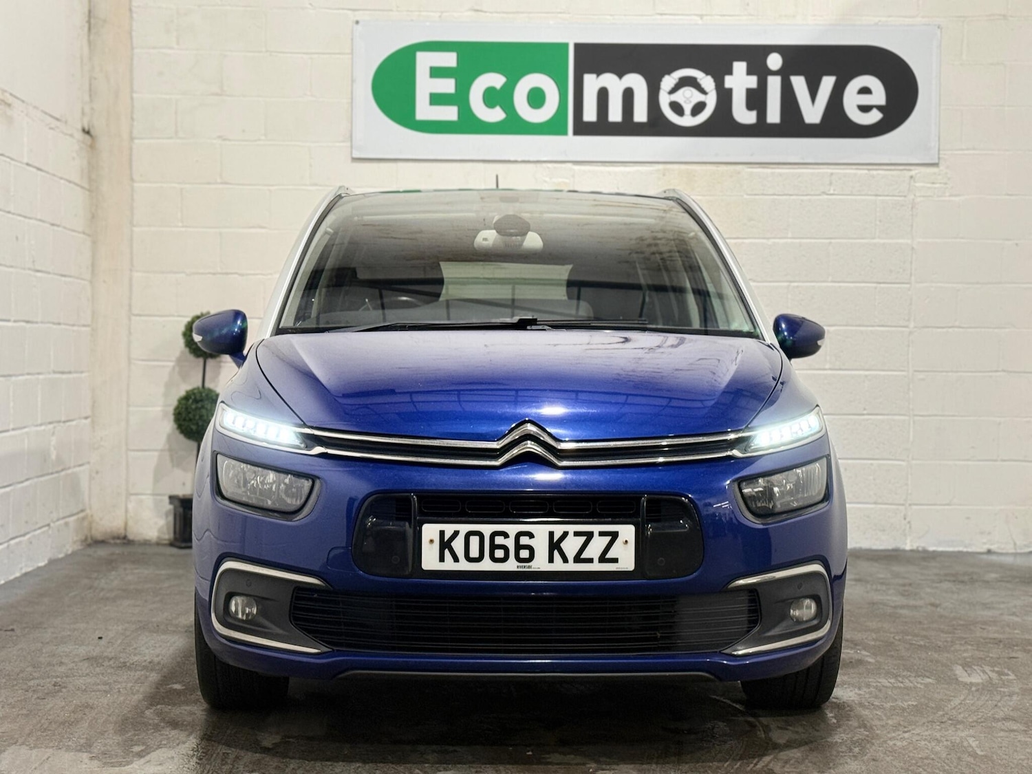 Used Citroen C4 Grand Picasso 2017 for sale - 77081956: Photo 2