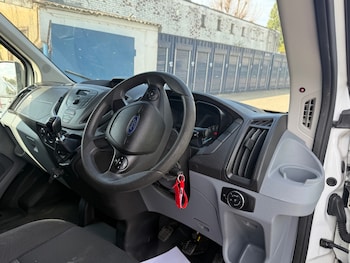 Used Ford Transit 2019 for sale - 79454889: Photo
