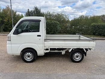 Used Daihatsu Hijet 2015 for sale - 79868968: Photo