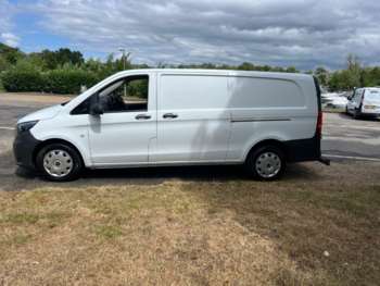 Used Mercedes-Benz Vito 2017 for sale - 75117852: Photo