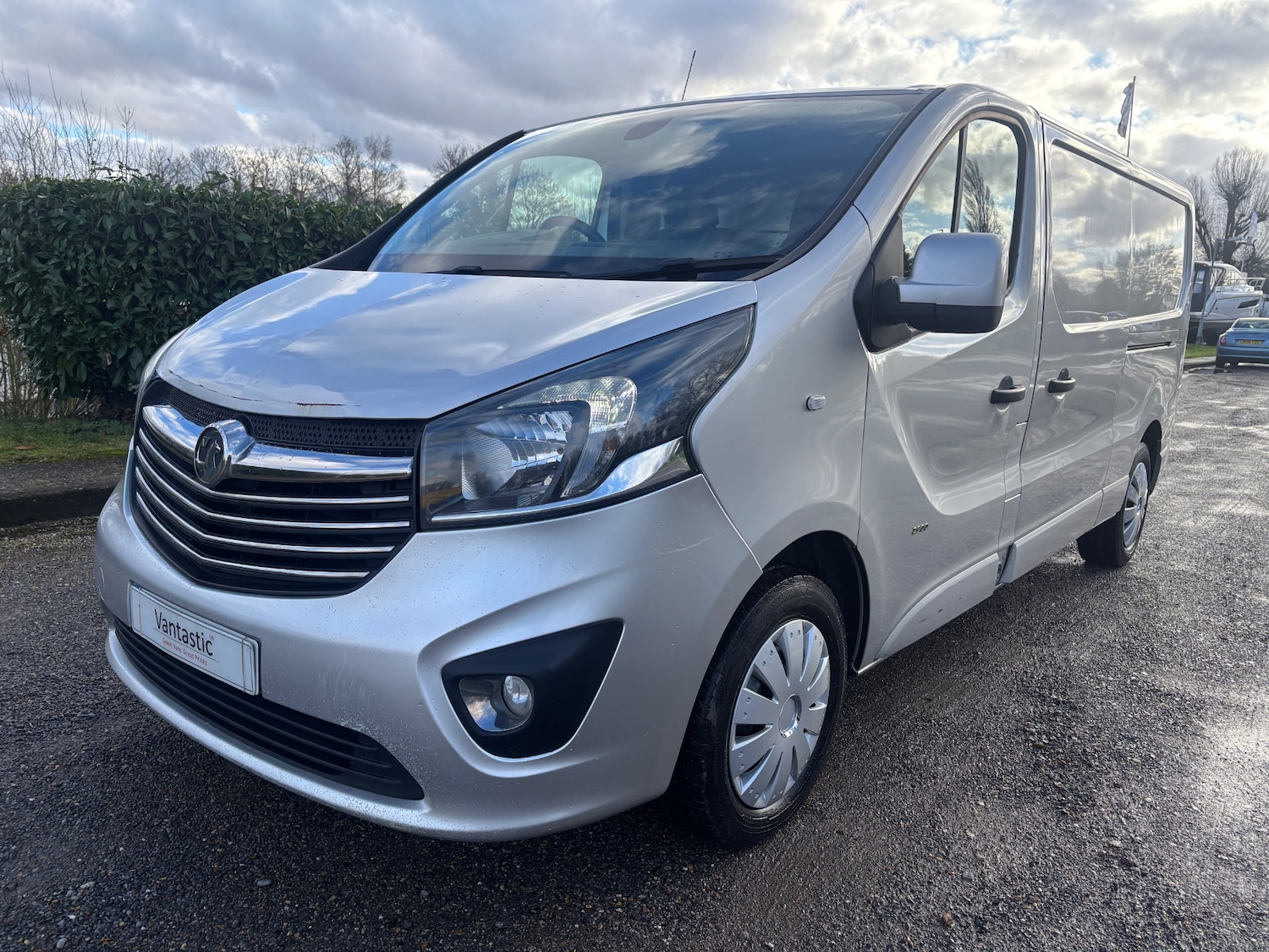 Used Vauxhall Vivaro 2017 for sale - 77365402: Photo 19
