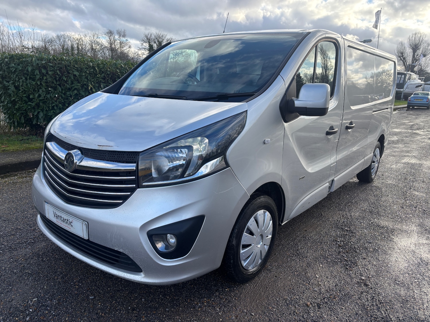 Used Vauxhall Vivaro 2017 for sale - 77365402: Photo 20