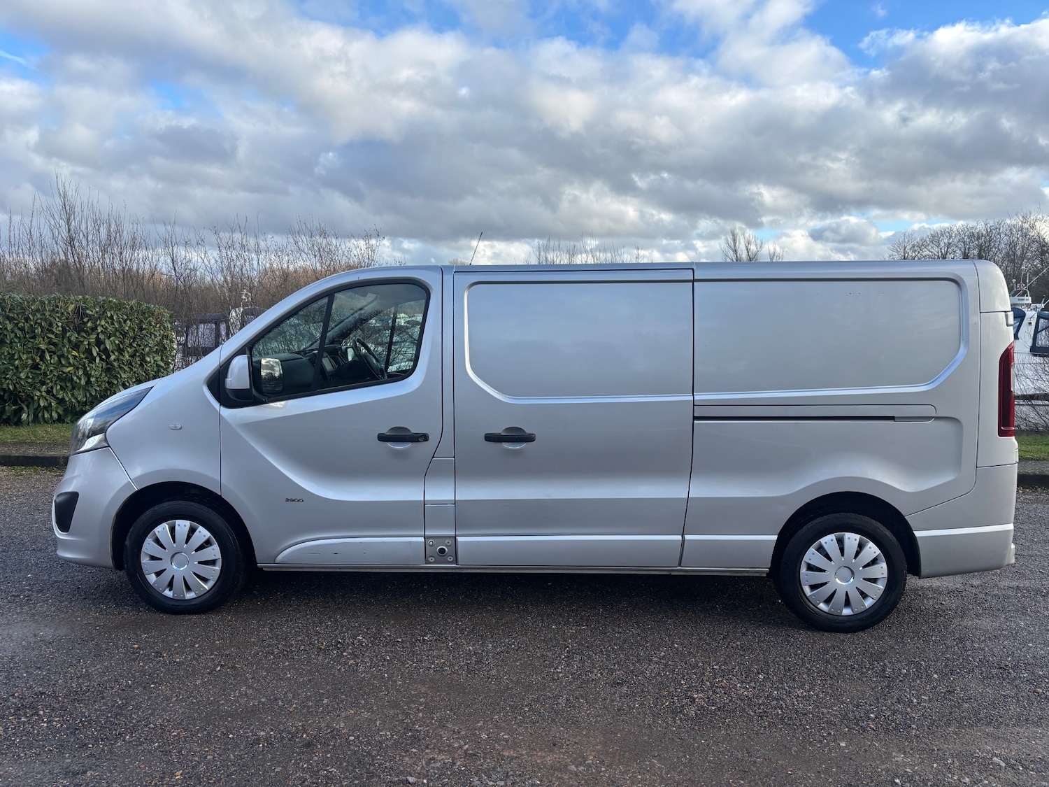 Used Vauxhall Vivaro 2017 for sale - 77365402: Photo 21