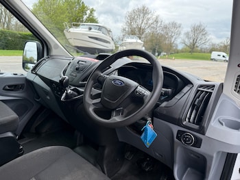 Used Ford Transit 2018 for sale - 78118412: Photo