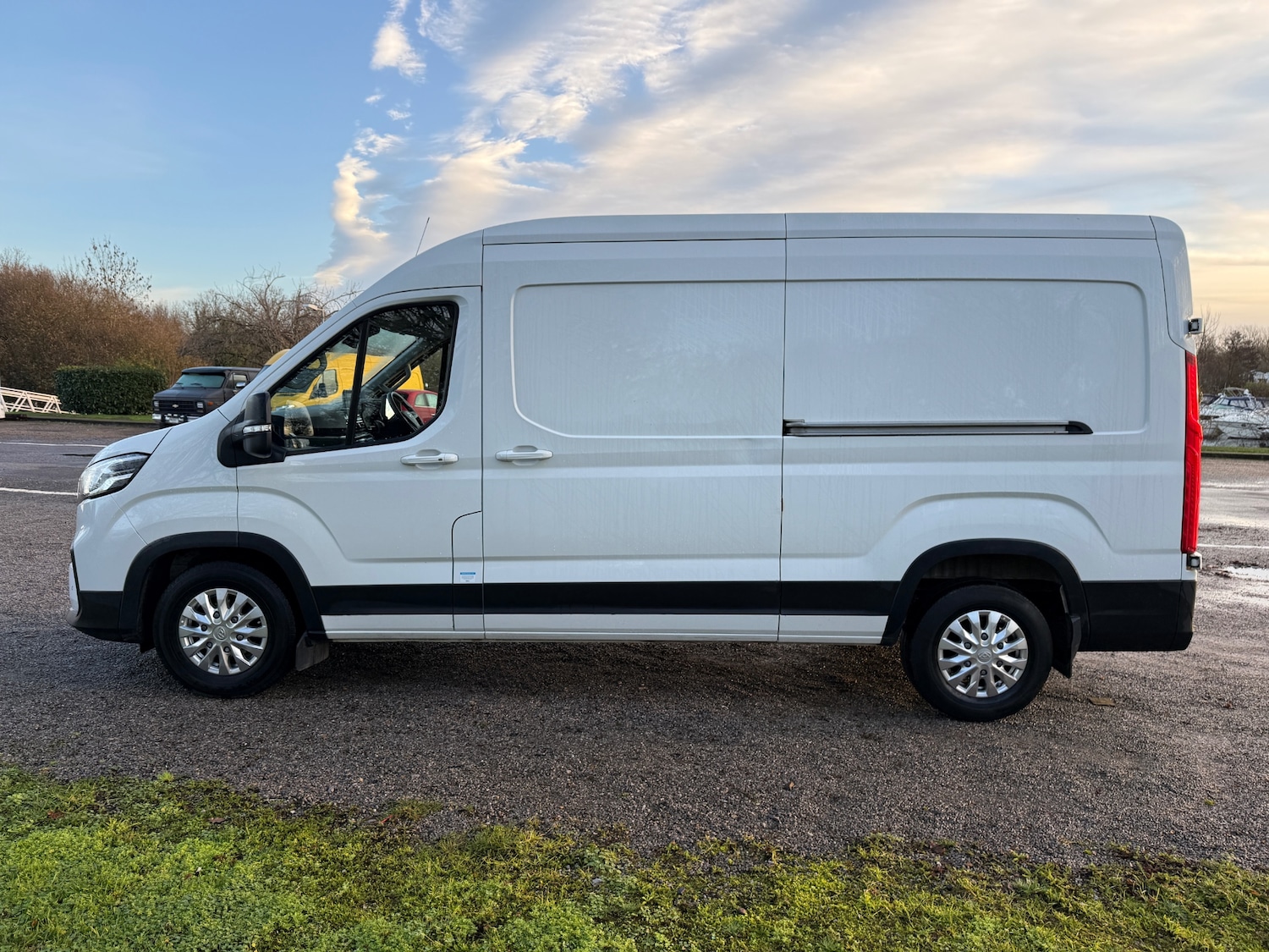 Used Maxus Deliver 9 2023 for sale - 77104104: Photo 8